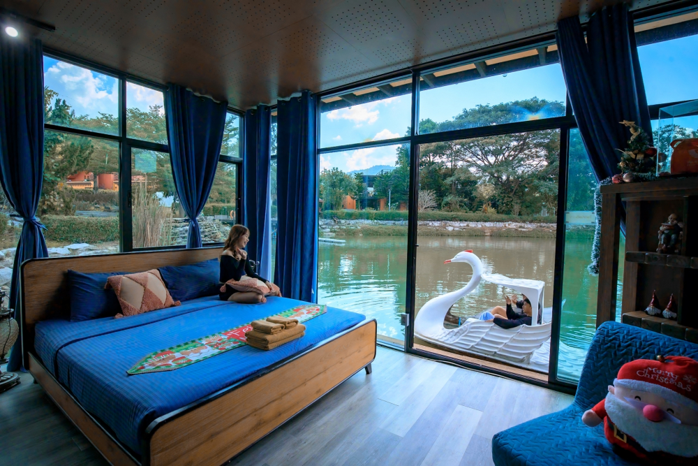 Glass House