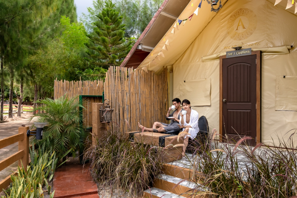Glamping Villa Bathtub